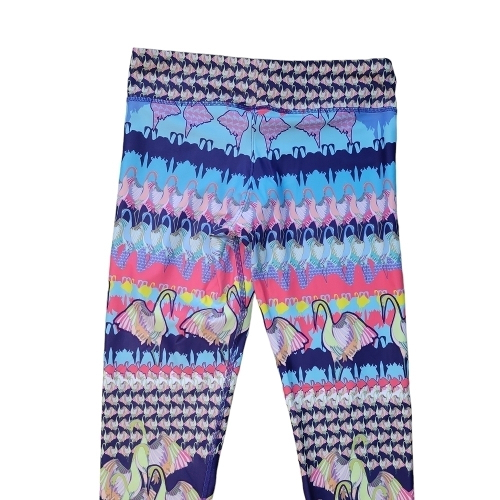 Spiritual Gangster Swan Eco Jersey High Waisted Graphic Leggings in XS/S - Picture 9 of 9